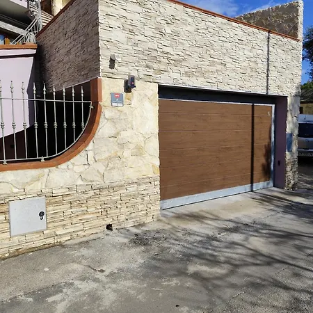 Mery's House Wifi&privateparking Apartment *